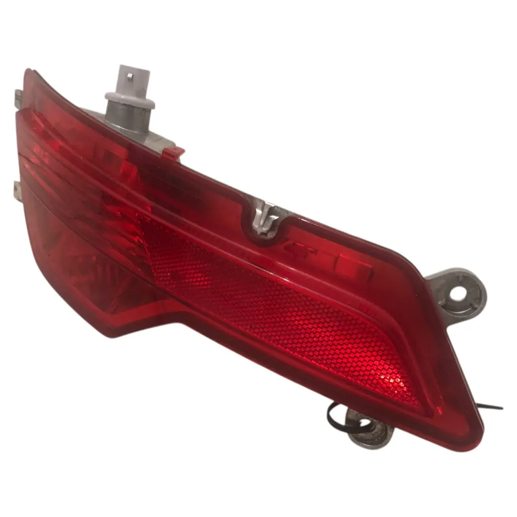 Catadioptre_BMW X6_1.webp